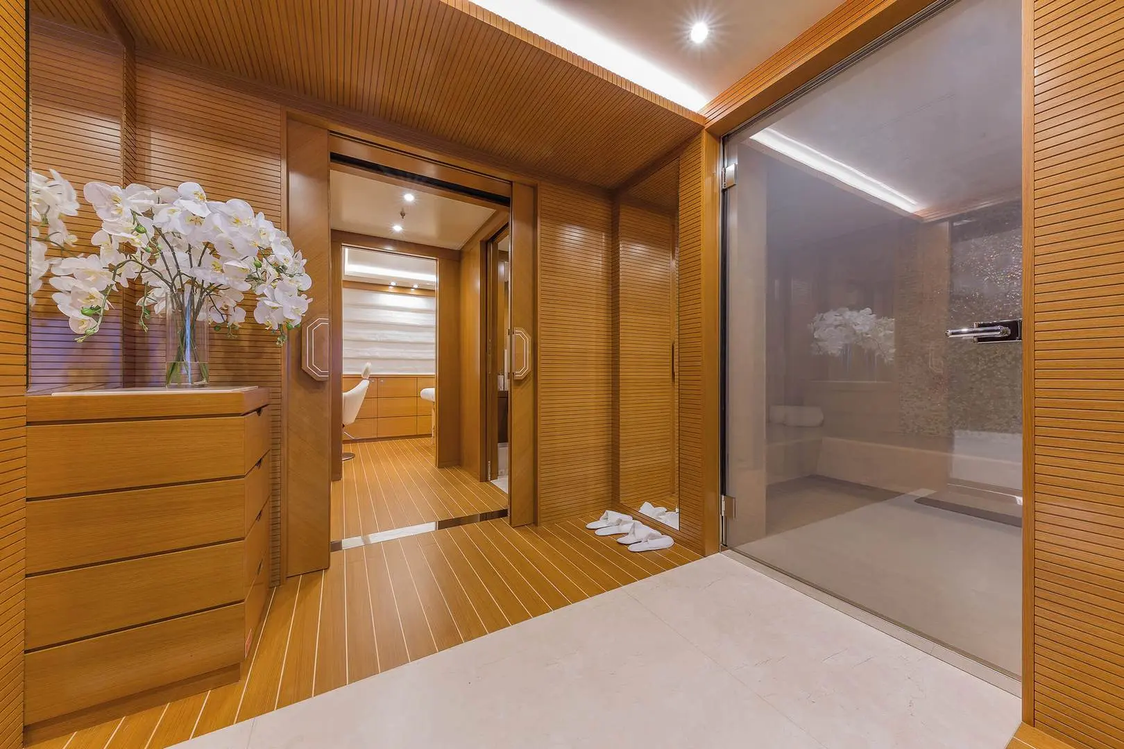 Benetti Mega FB269 M-Y Spectre