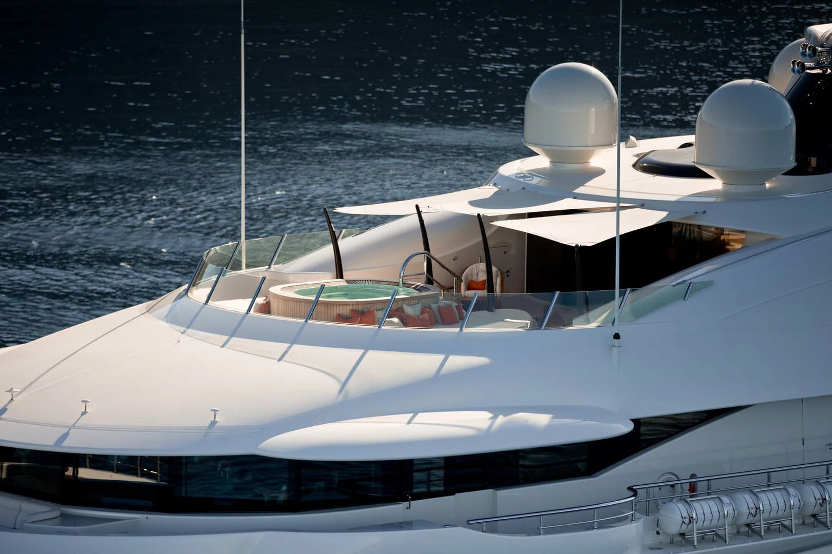 Amels 272 01
