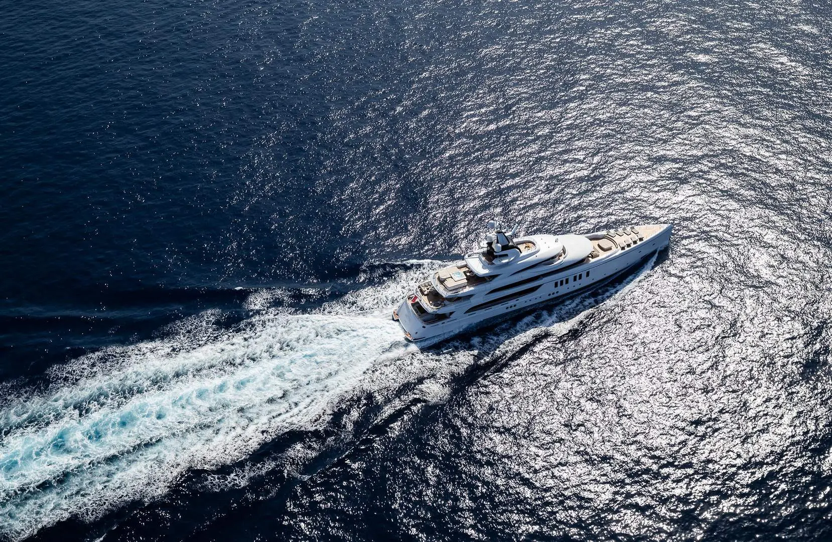 Benetti Mega FB276 M-Y Metis