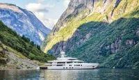 Amels 242 02