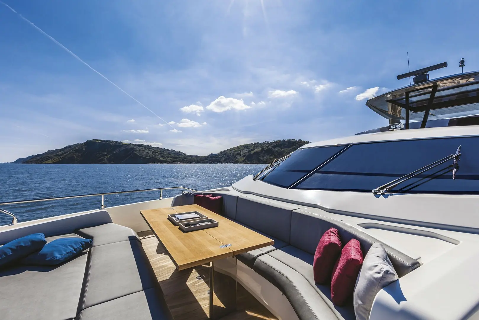 Ferretti  850 1800