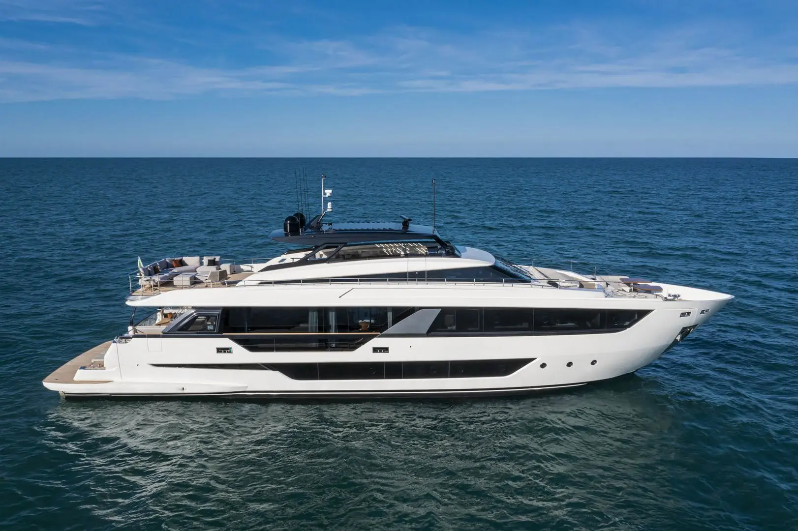 Ferretti 1000 2000 M86