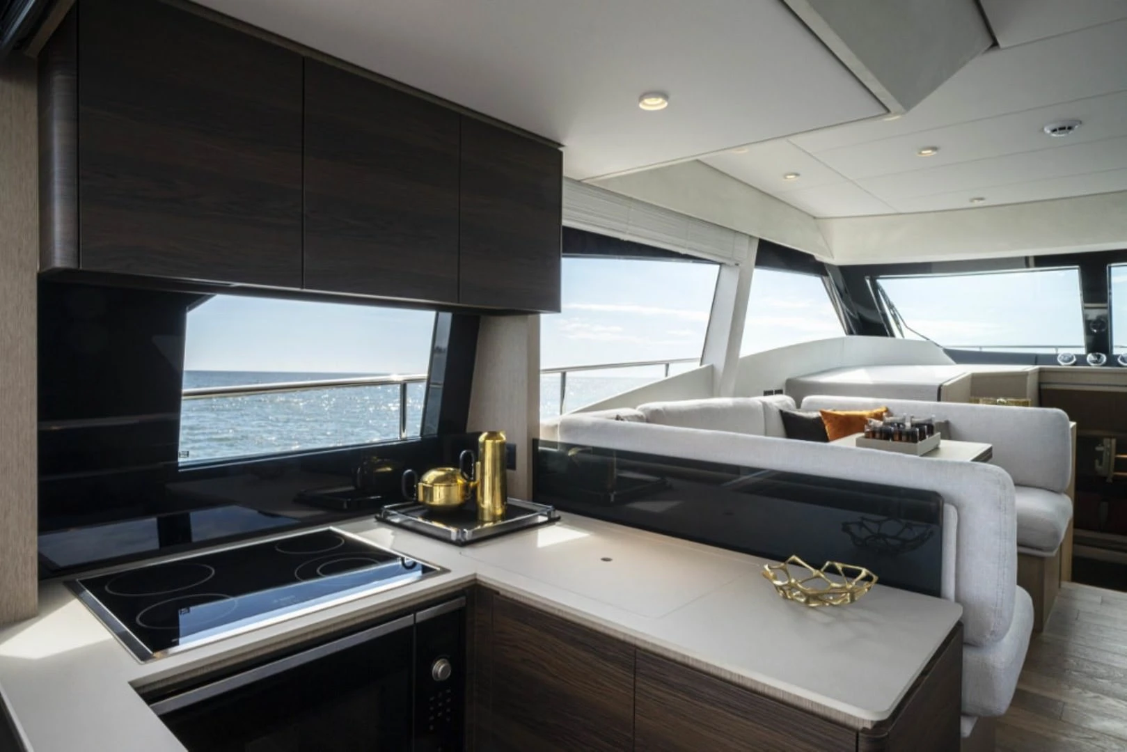 Ferretti 500