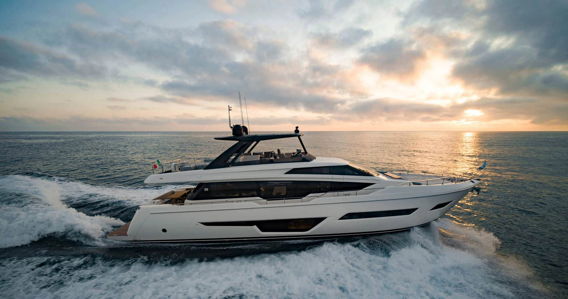 Ferretti 780 yacht logo