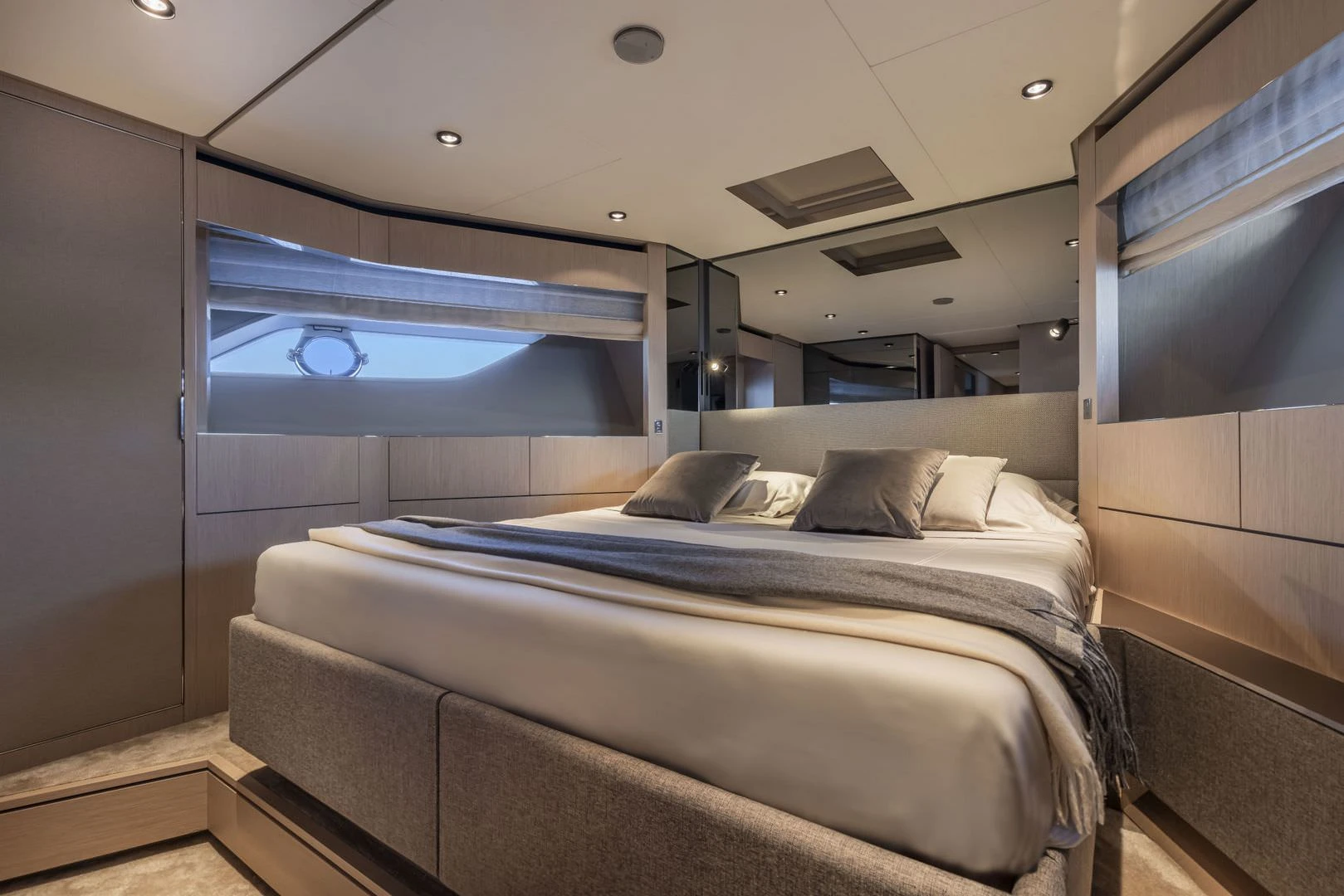 Ferretti  780 1400