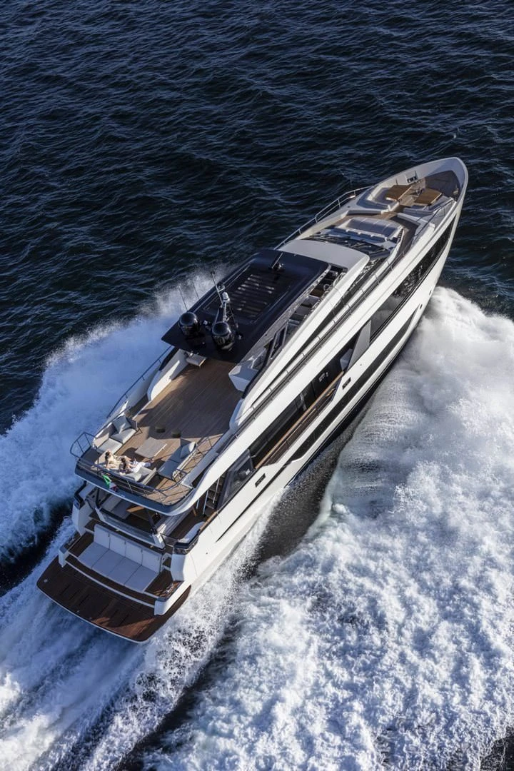 Ferretti 1000 2000 M86