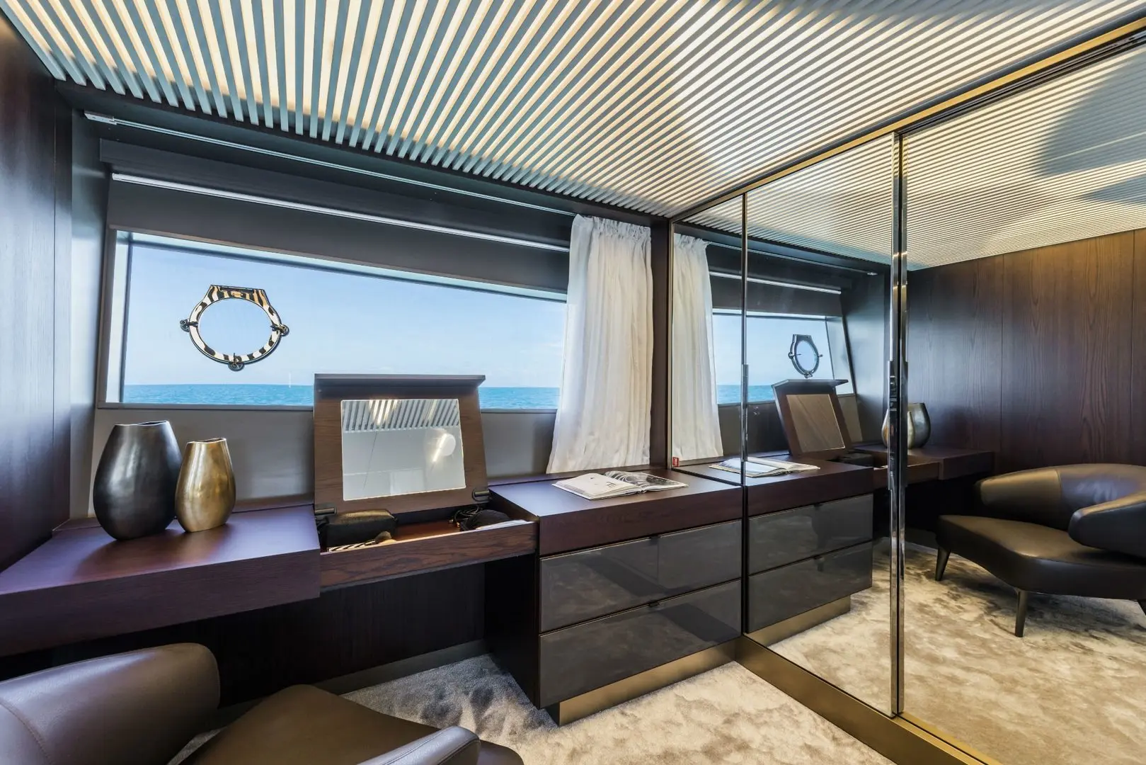 Ferretti 850 1900