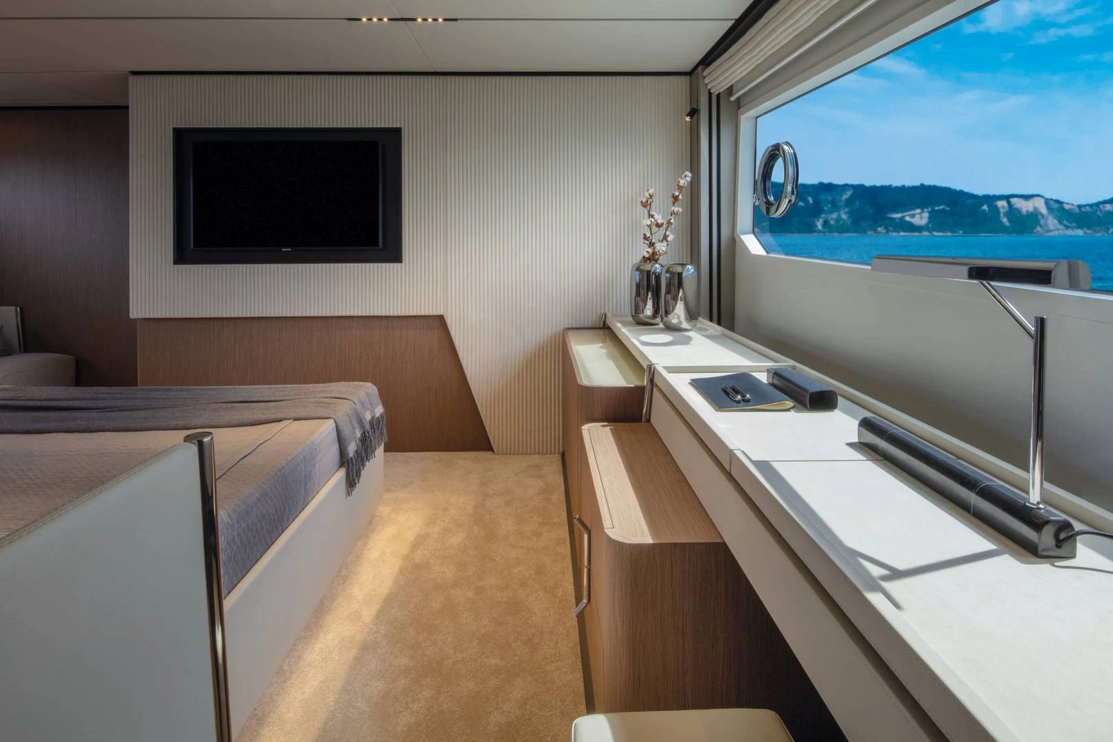 Ferretti 720 1200