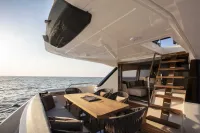 Ferretti 720 1400