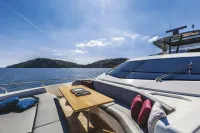 Ferretti  850 1800
