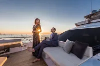  Ferretti 670