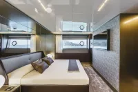 Ferretti  850 1800