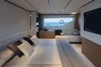 Ferretti 720 1400