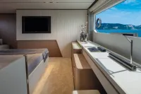 Ferretti 720 1200