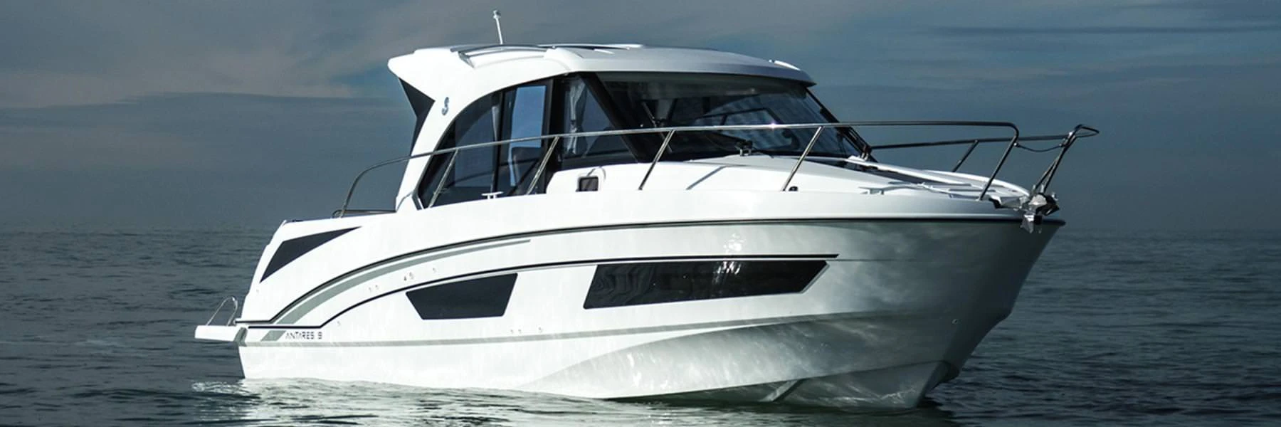 Beneteau Antares 9 OB