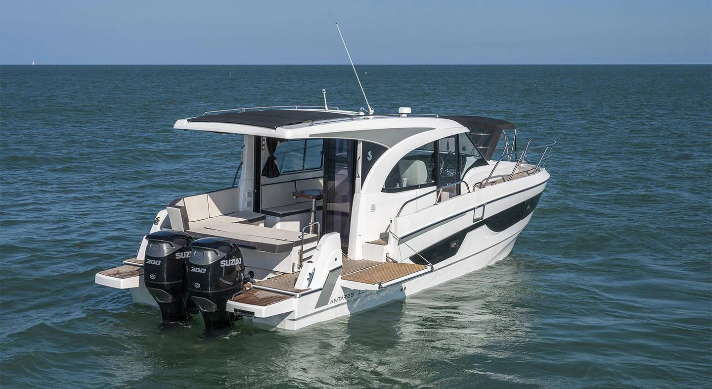Beneteau Antares 11
