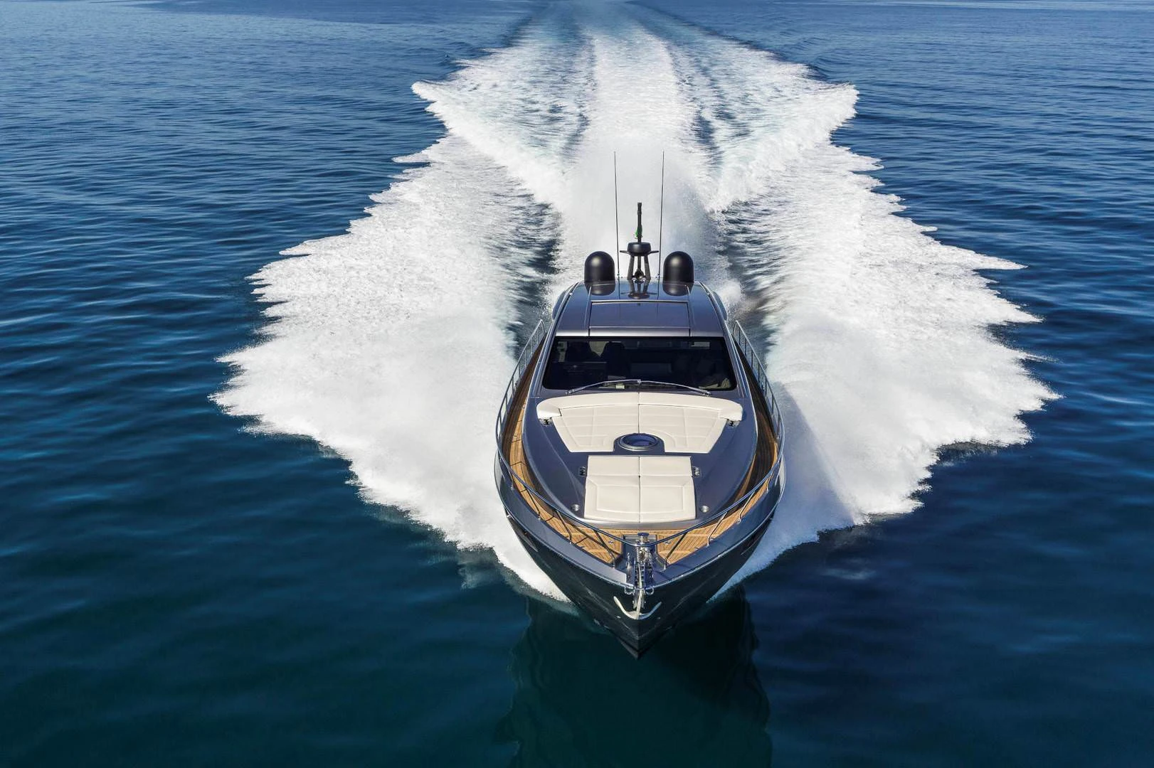Pershing 6X 1550