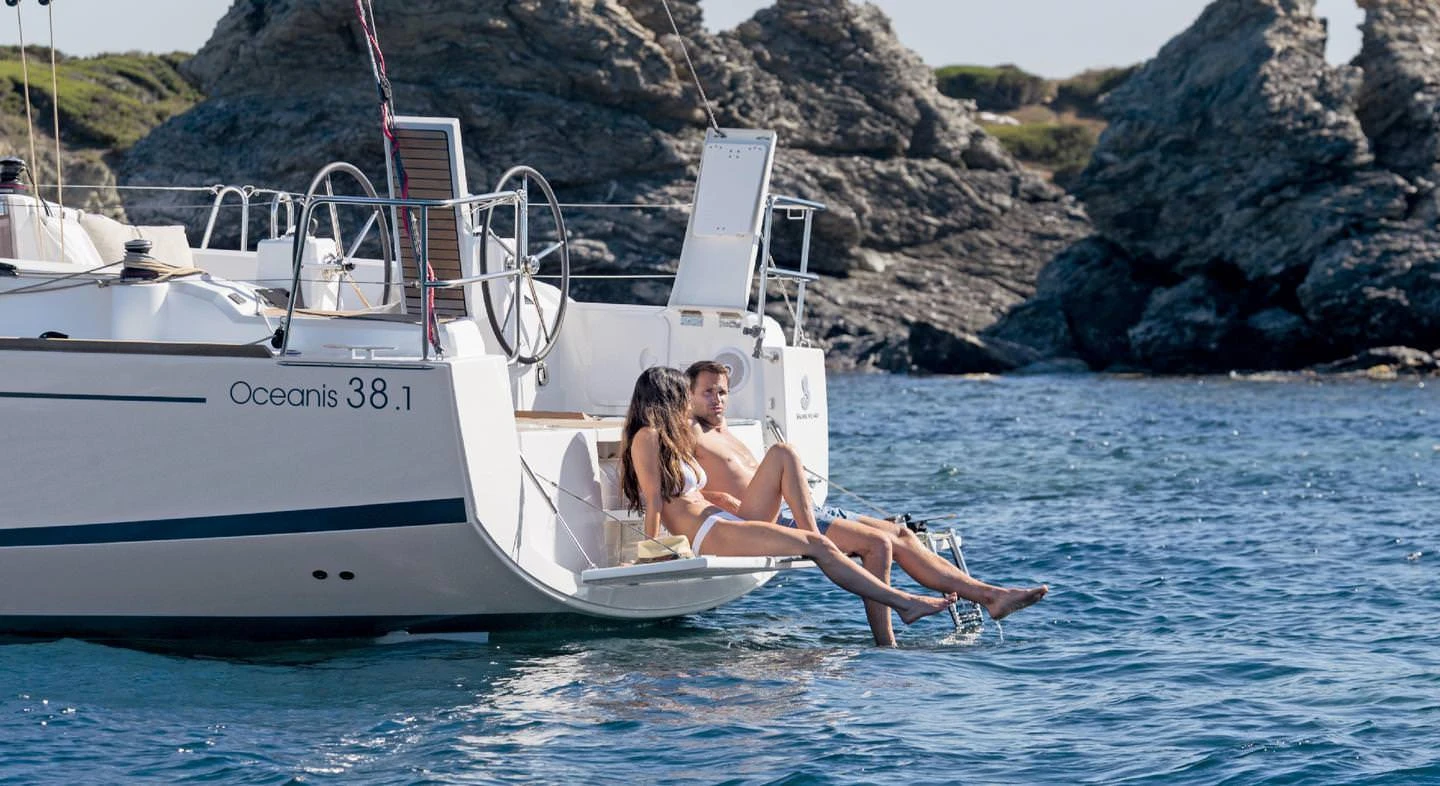 Beneteau Oceanis 38 1