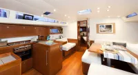 Beneteau Oceanis 48