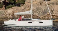 Beneteau Oceanis 38 1