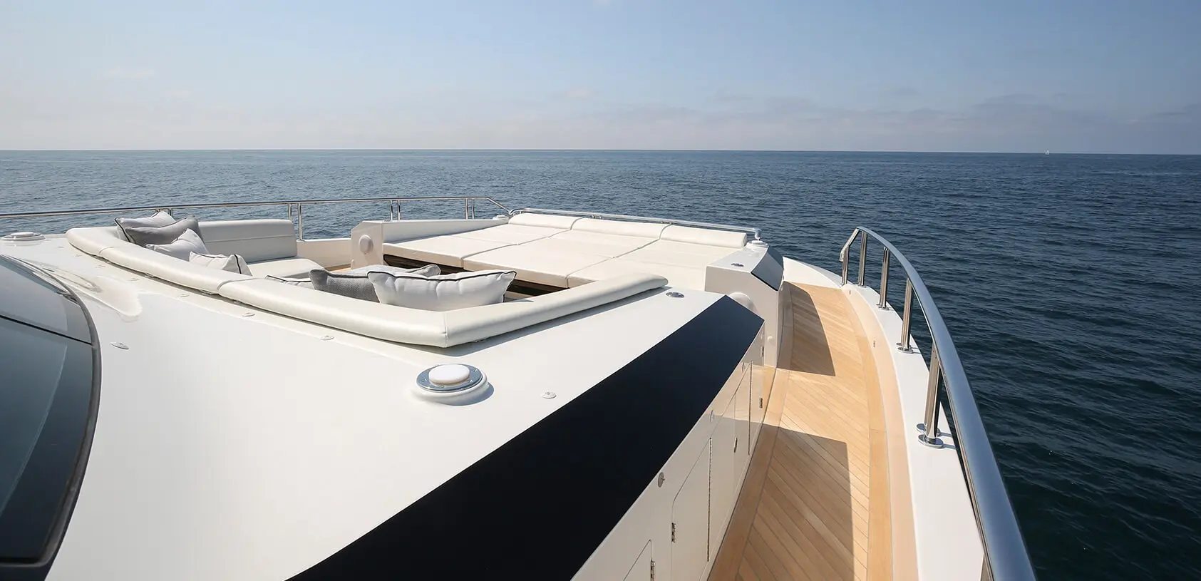 OceanAlexander 30R Skylounge