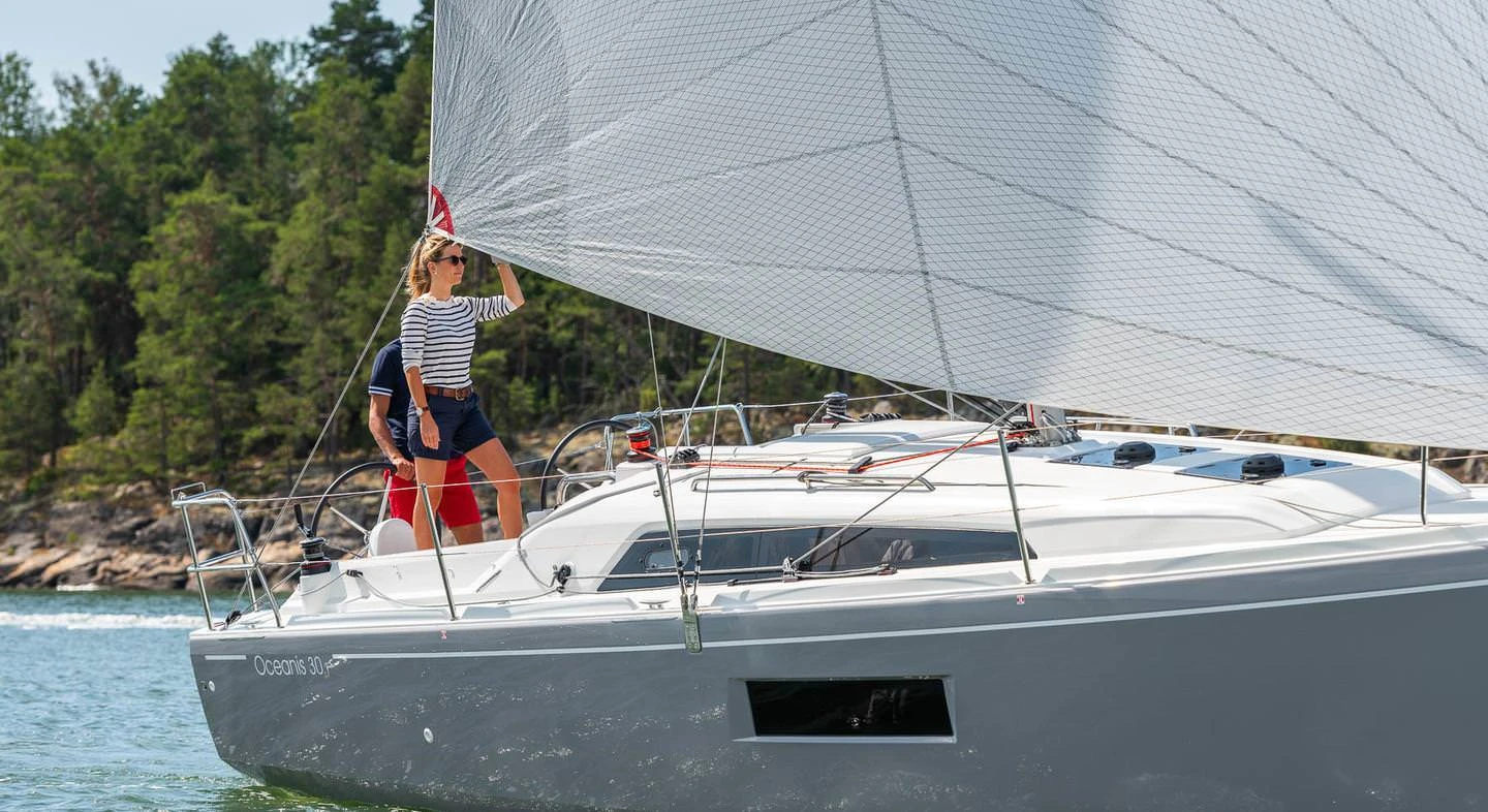 Beneteau Oceanis 30 1