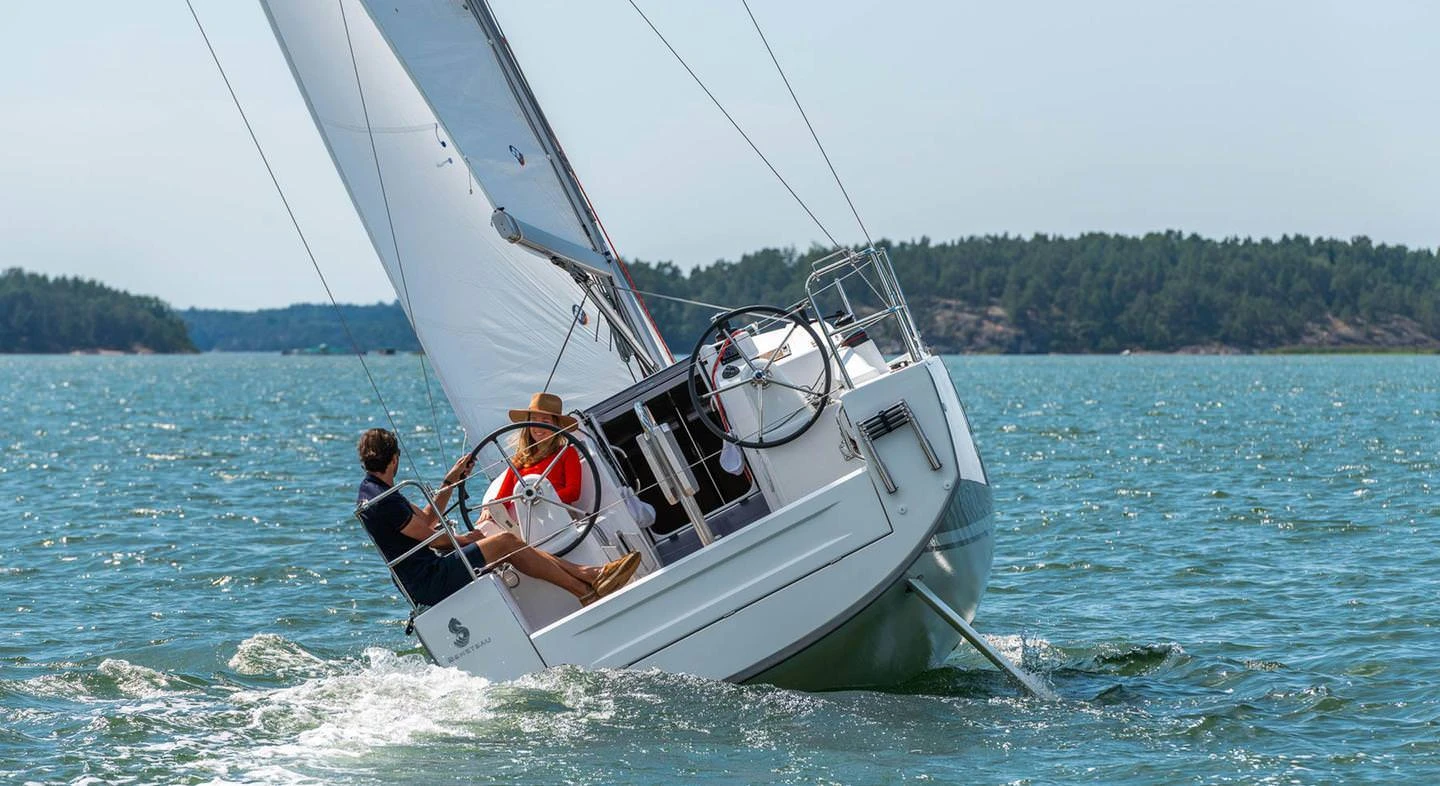 Beneteau Oceanis 30 1