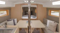 Beneteau Oceanis 35 1
