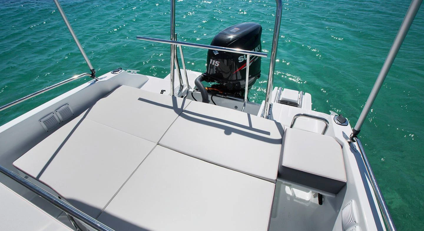 Beneteau Flyer 5 5 Space deck 