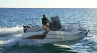 Beneteau Flyer 5 5 Space deck 