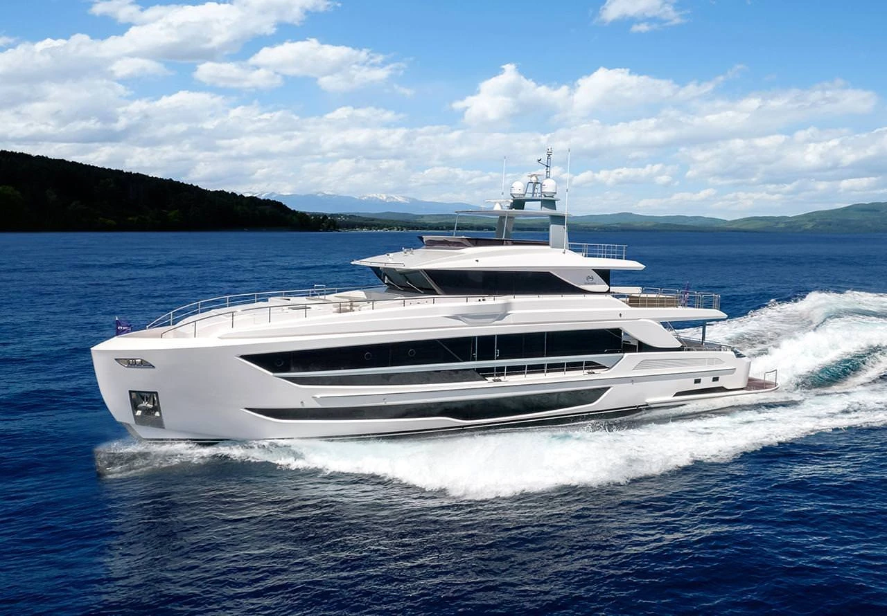 Horizon FD110 Tri-deck