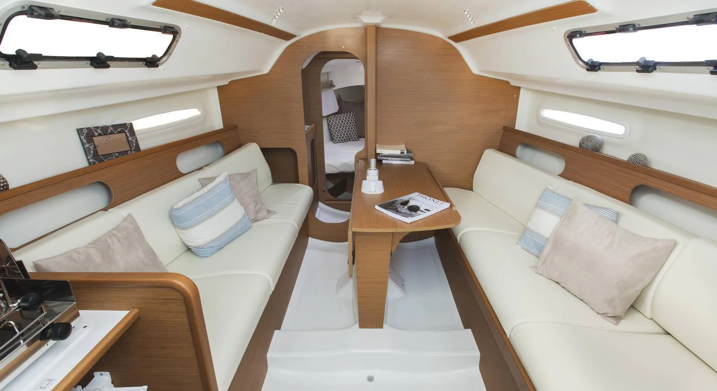 Beneteau First 25