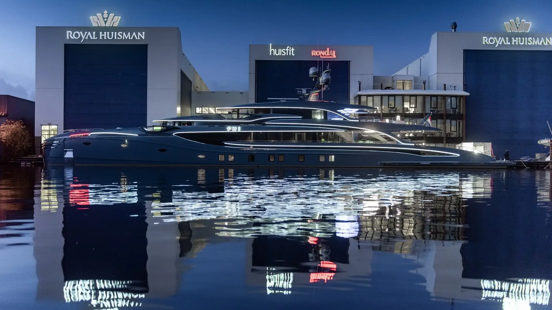 Royal Huisman PHI