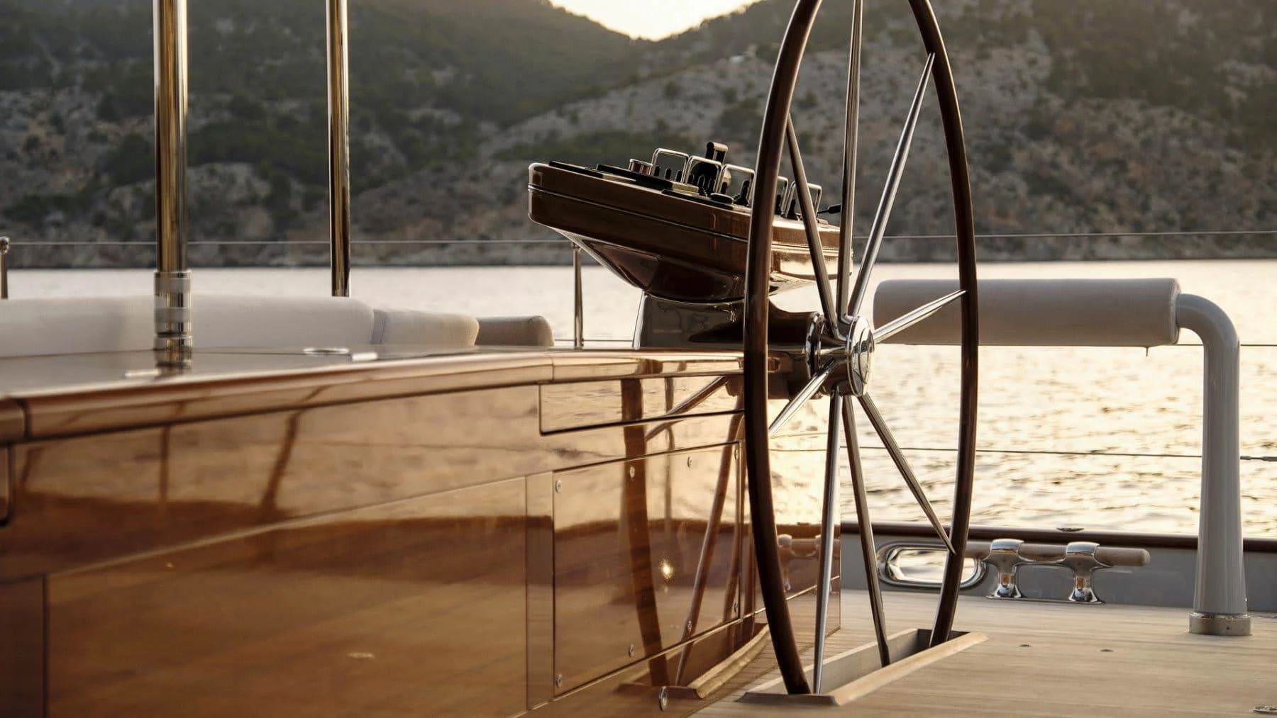 Royal Huisman AQUARIUS