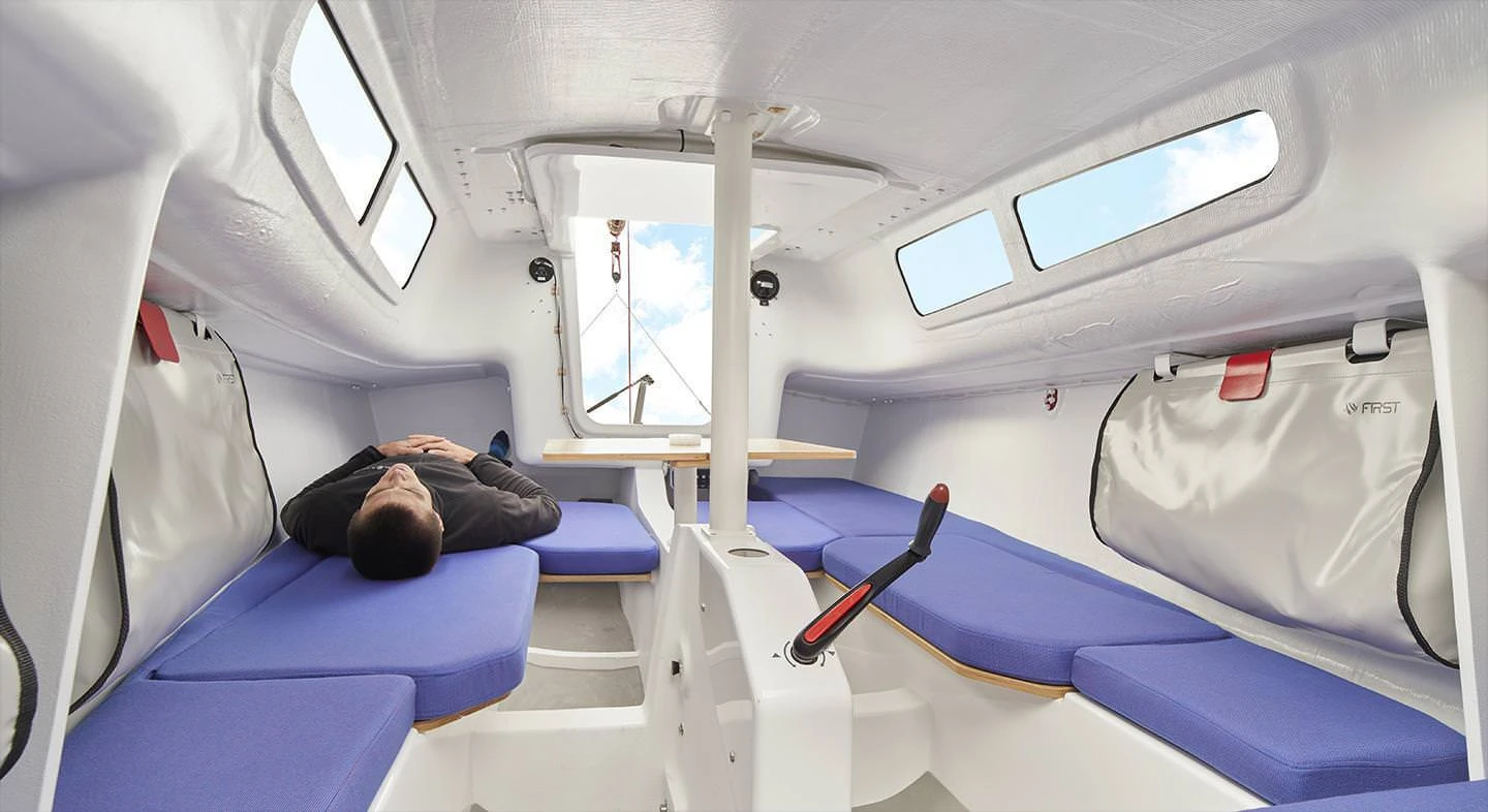 Beneteau First 24 SE