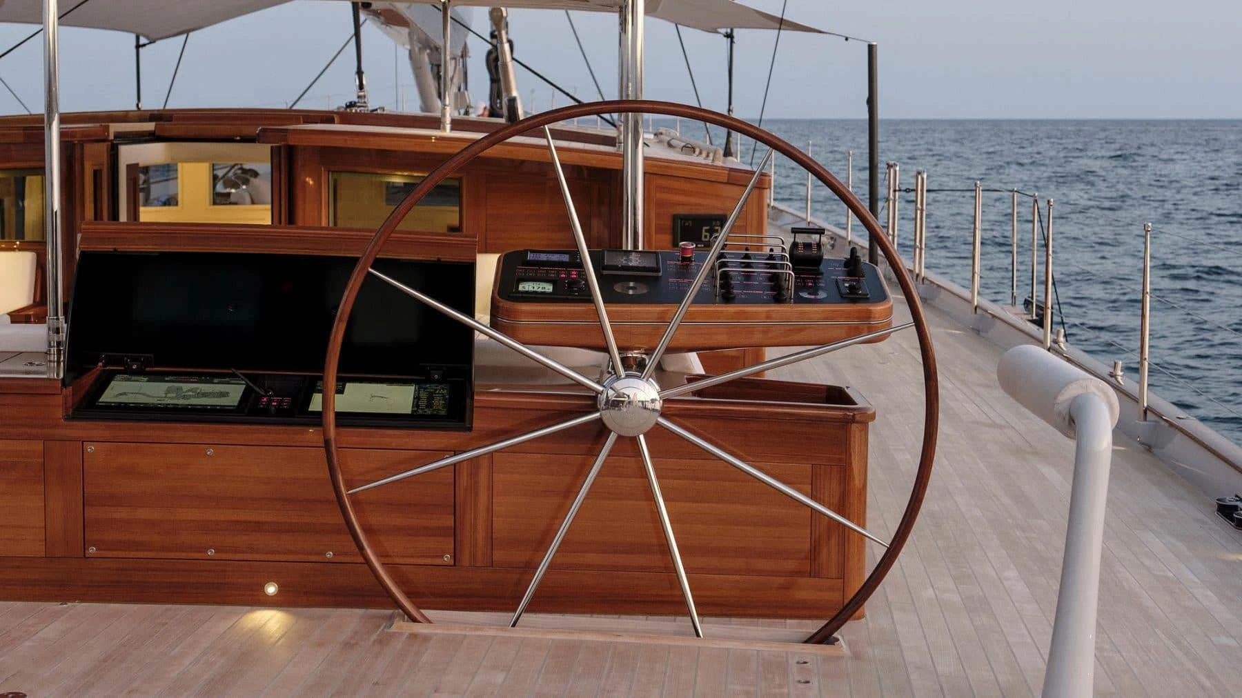 Royal Huisman AQUARIUS