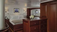 Royal Huisman AQUARIUS