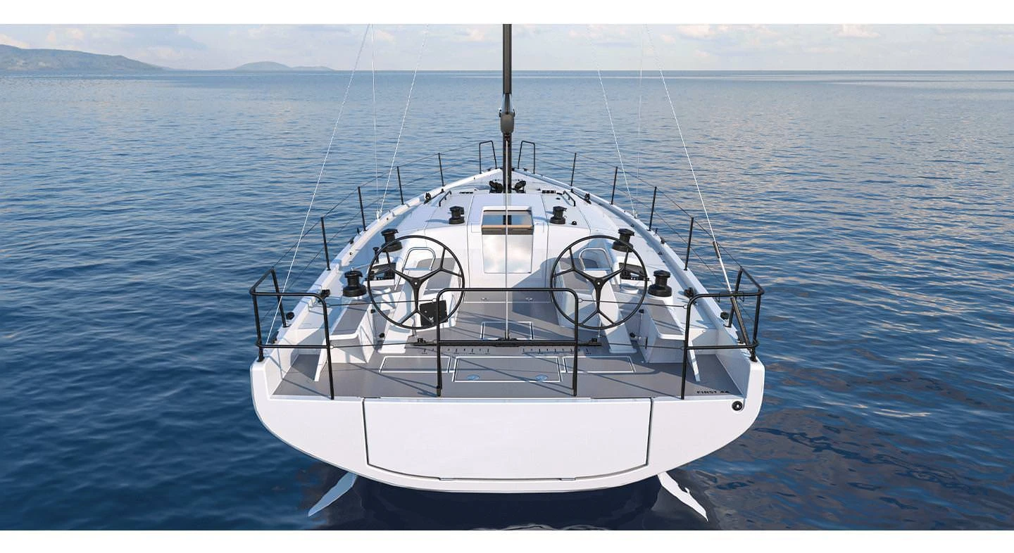 Beneteau First 44