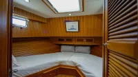 Artemis 42 Voyager Aft-cabin