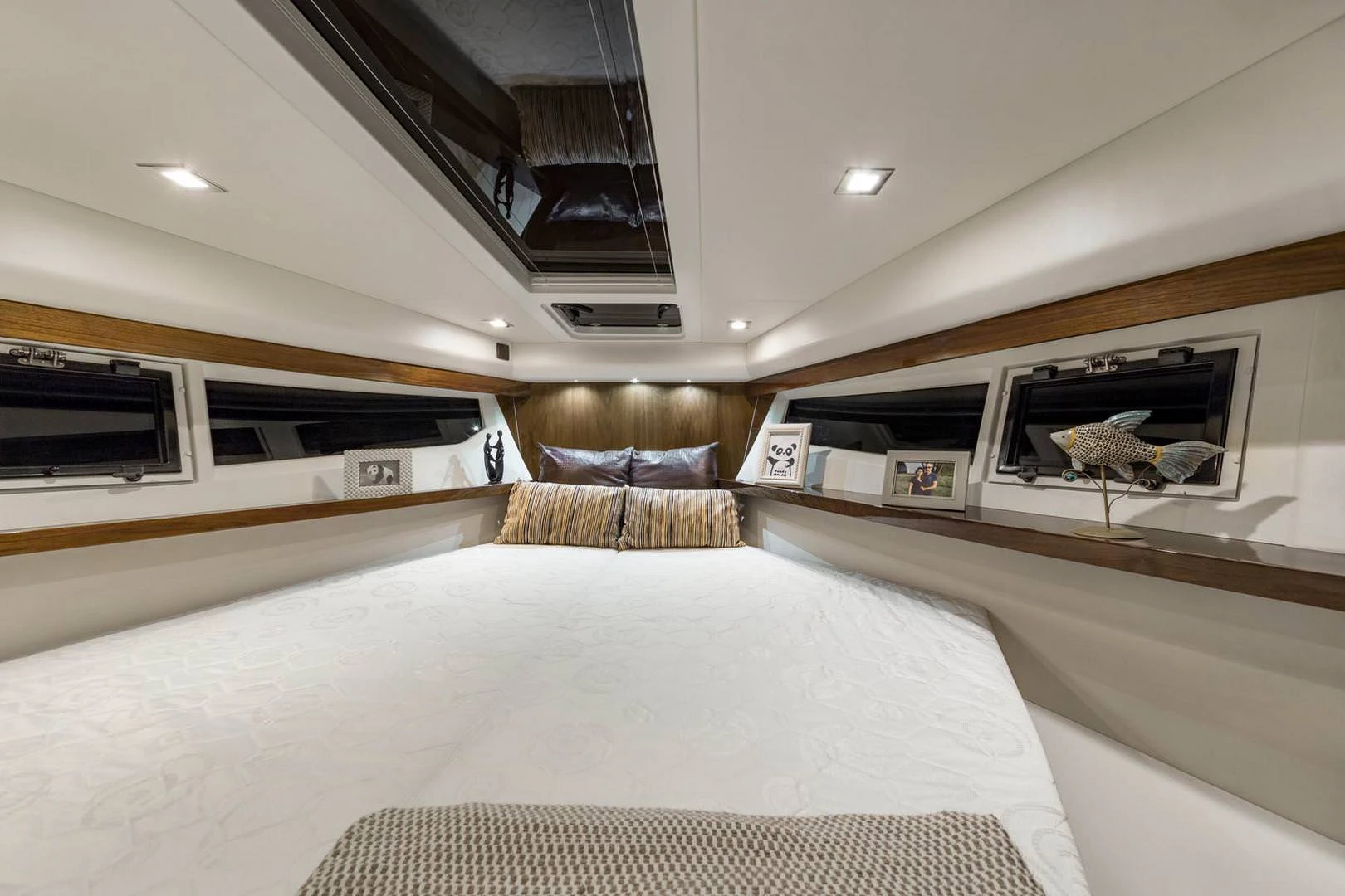 Galeon 365 HTS