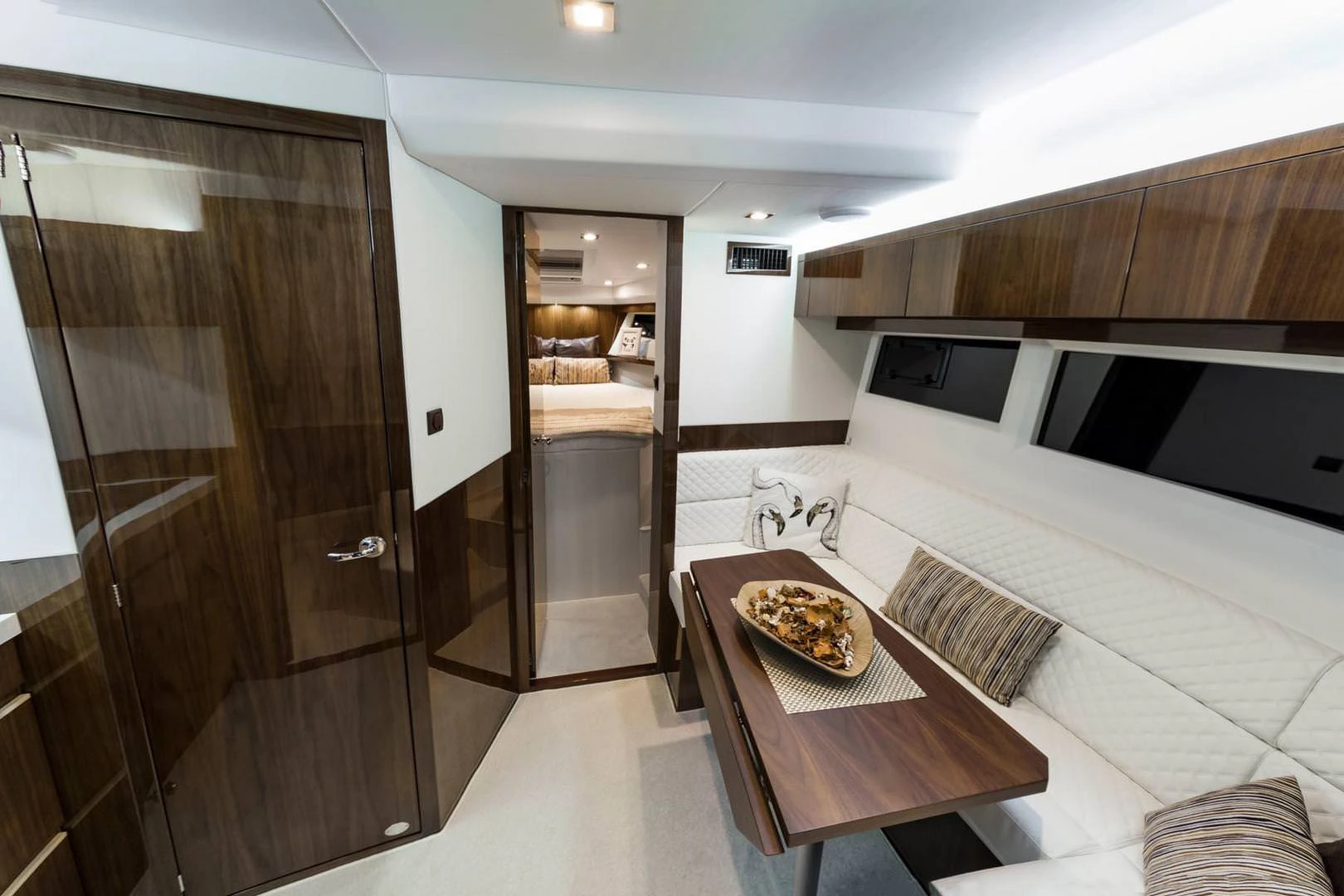 Galeon 365 HTS