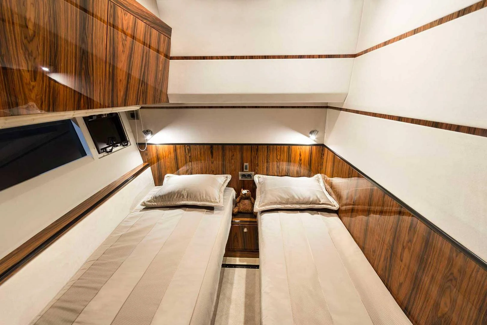 Galeon 550 FLY