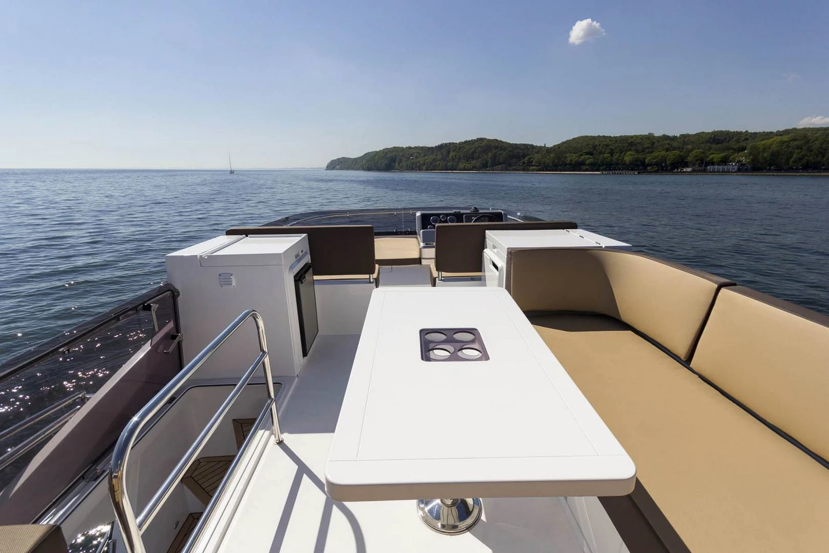 Galeon 425 HTC