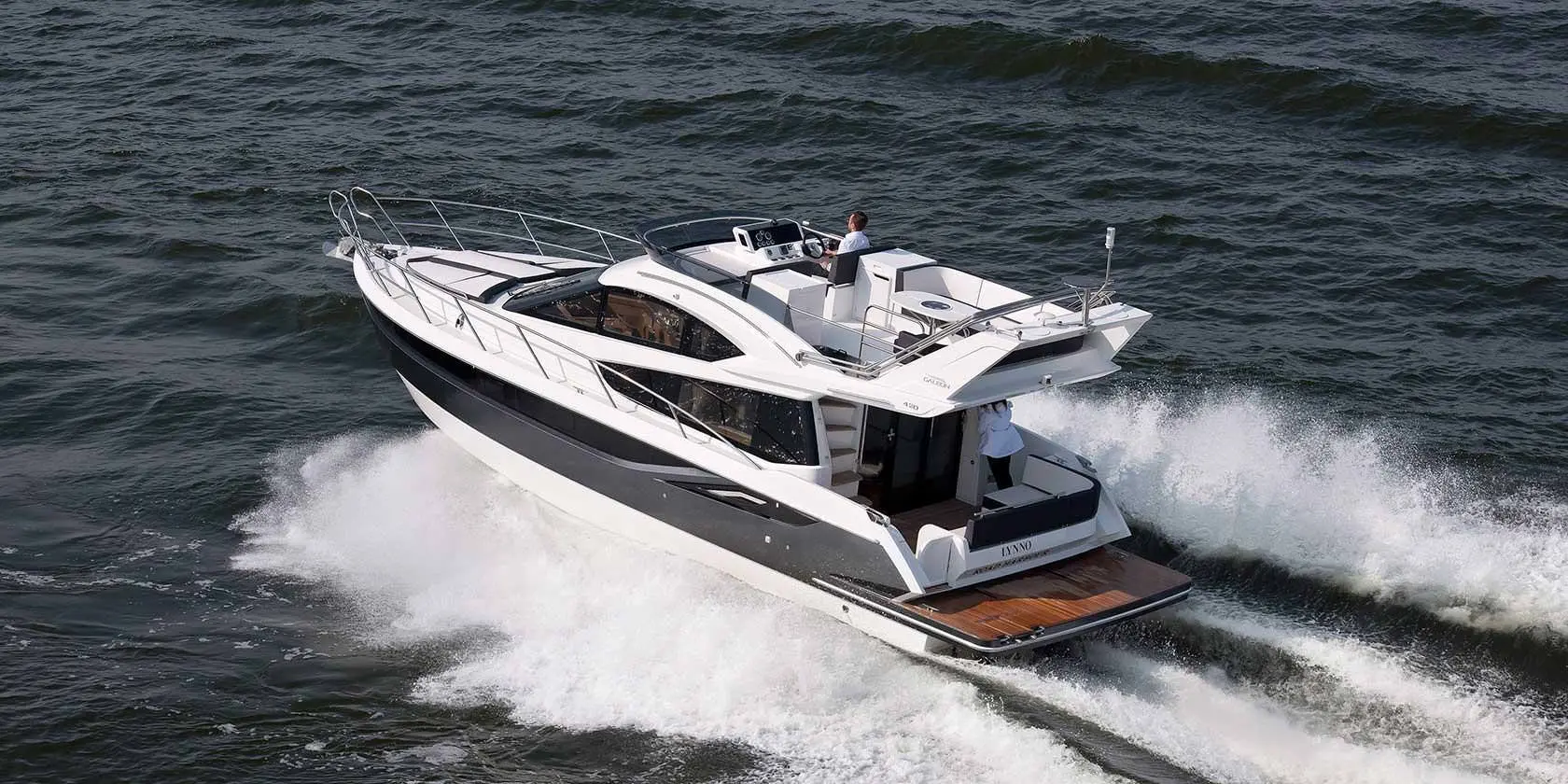 Galeon 425 HTC