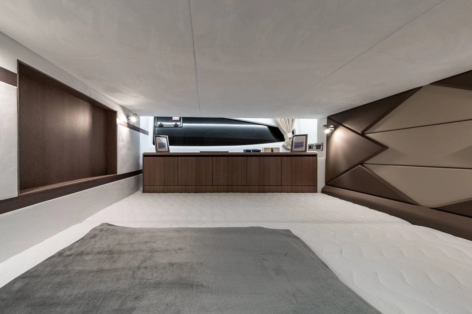 Galeon 405 HTS