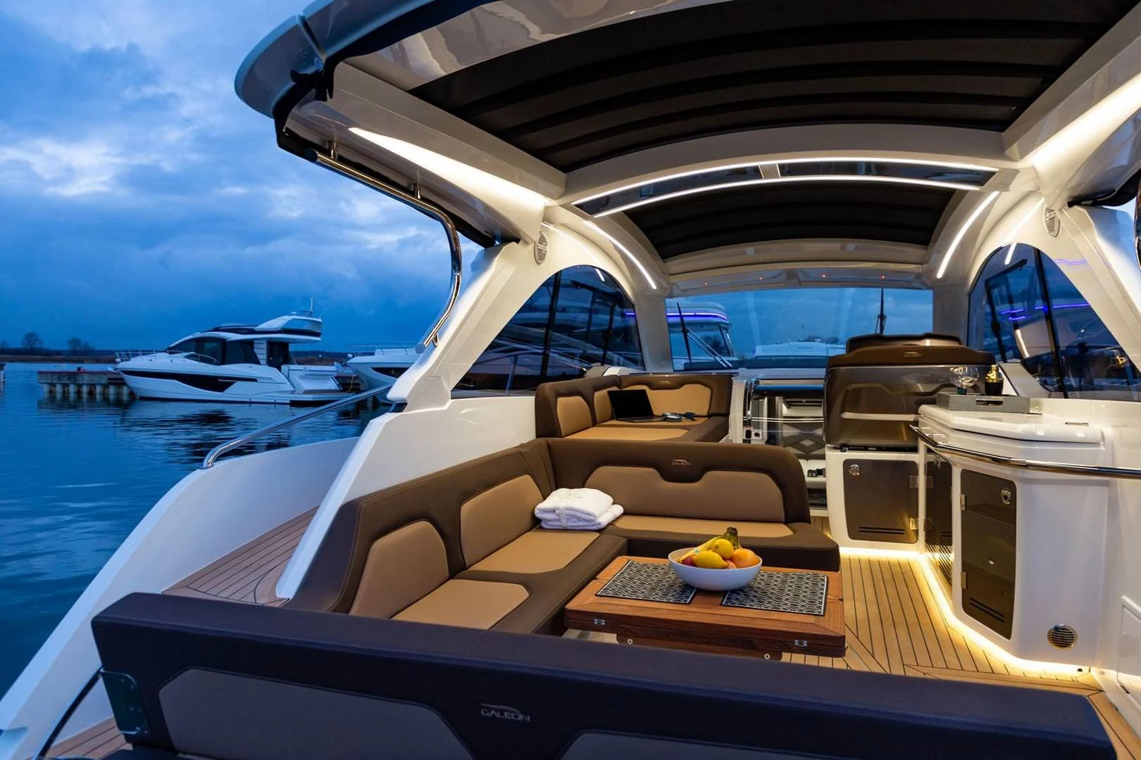 Galeon 405 HTS
