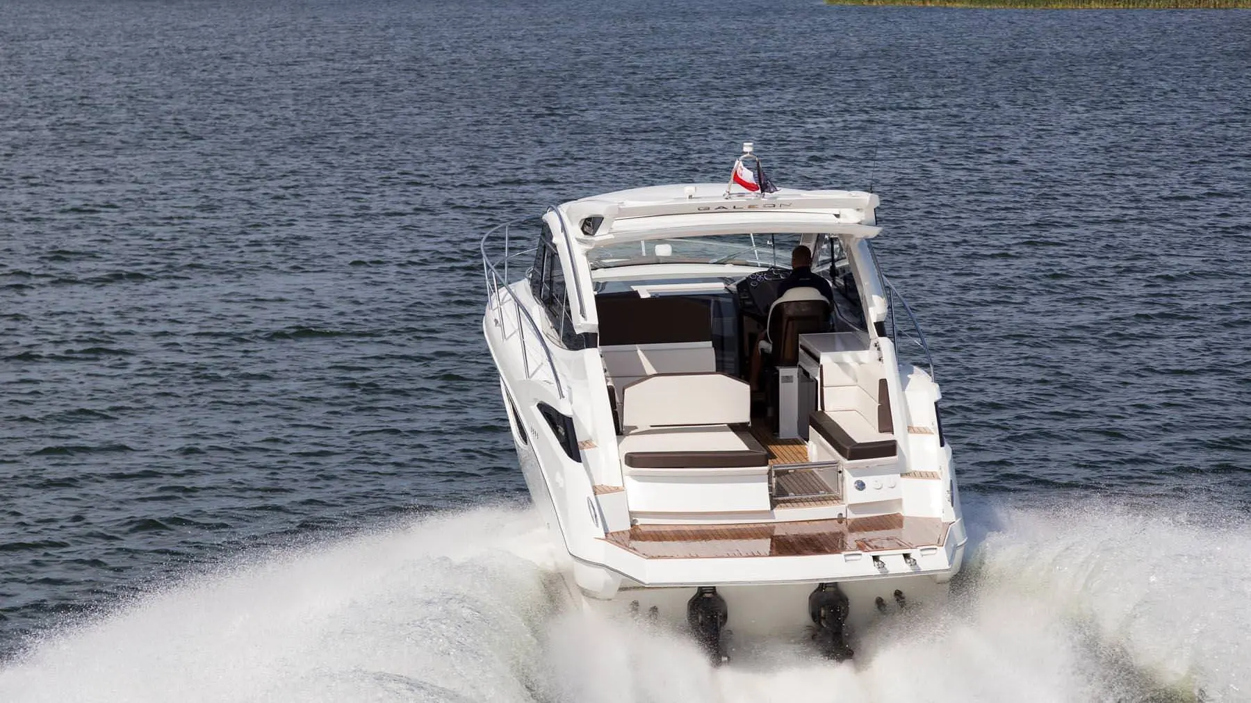 Galeon 335 HTS
