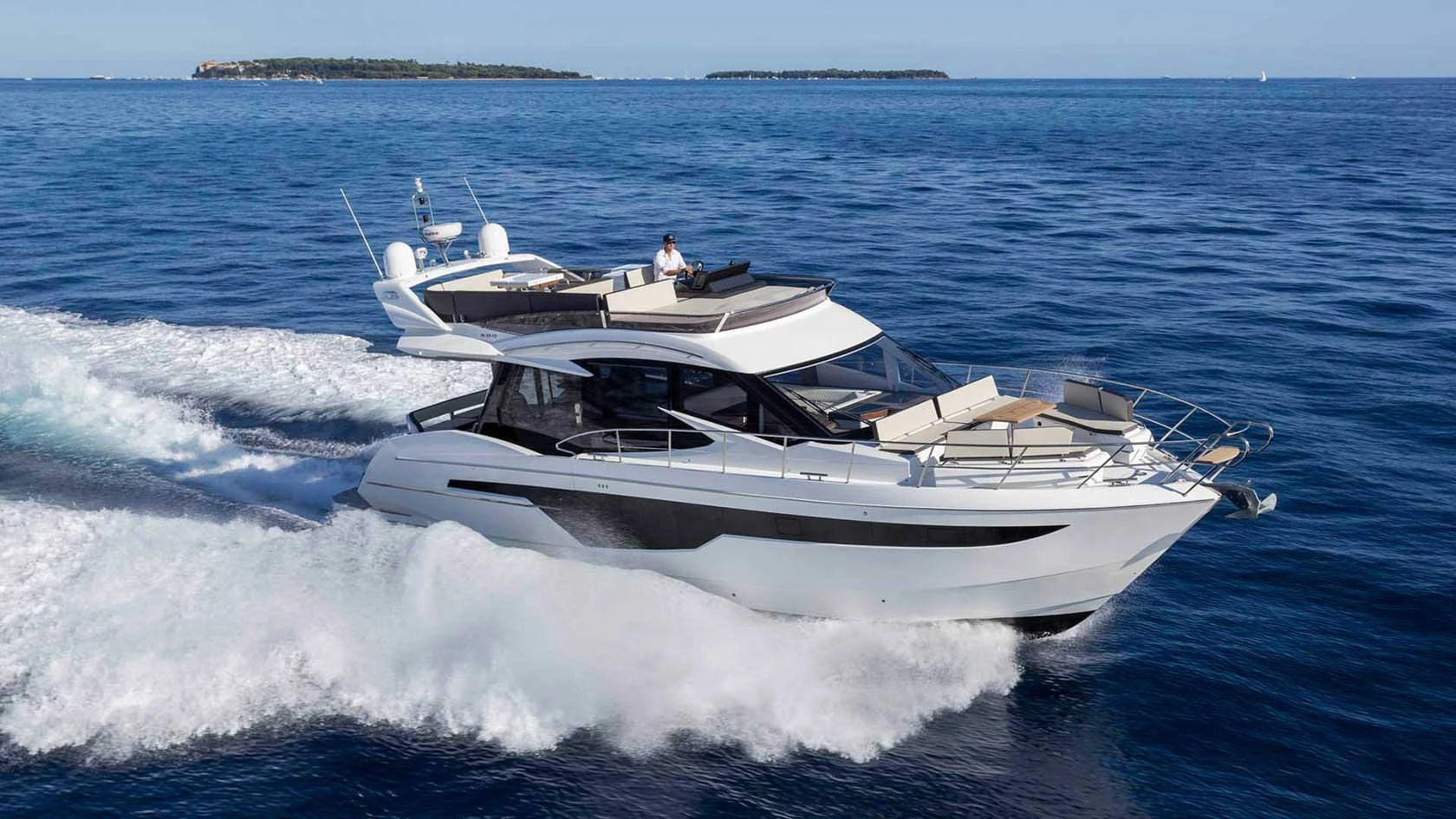 Galeon 500 FLY