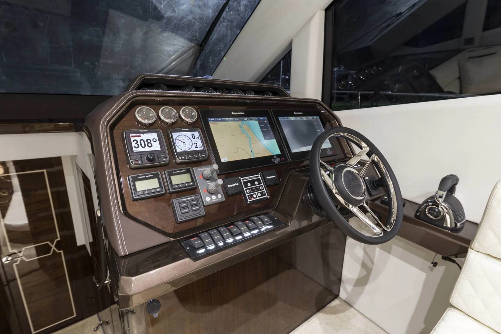 Galeon 500 FLY