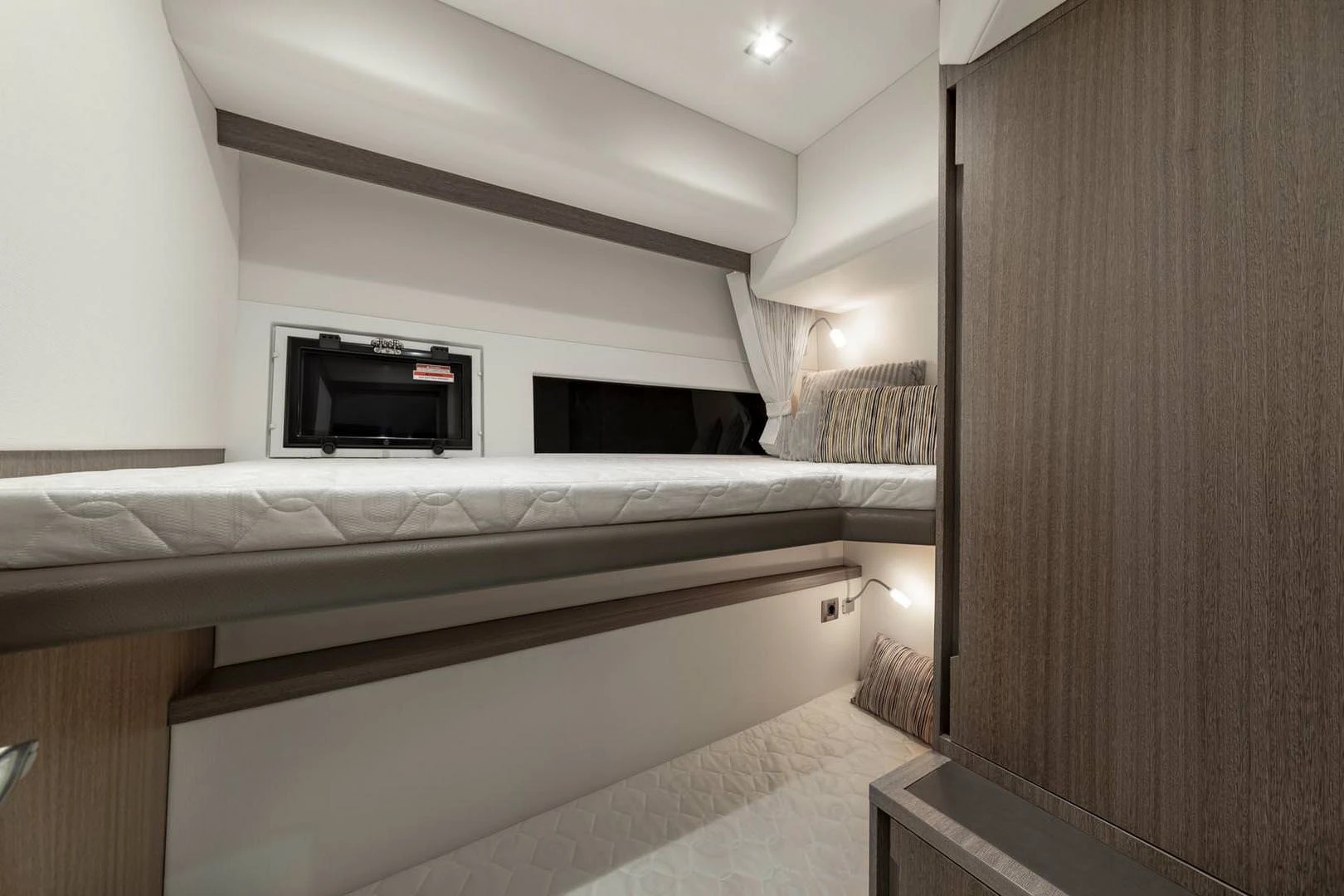 Galeon 470 SKYDECK